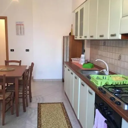 Da Pippo Apartment Brolo